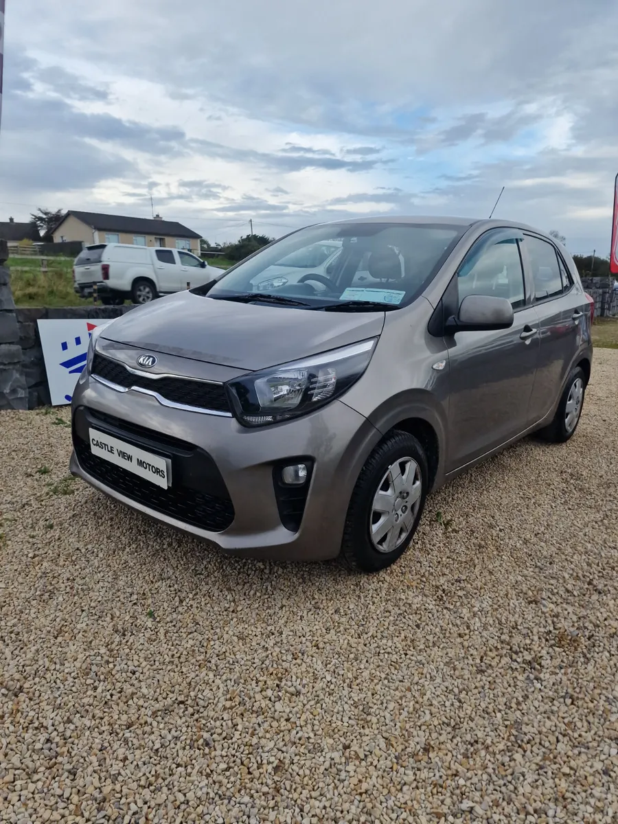 18 Kia Picanto 1.0 Petrol - Image 3