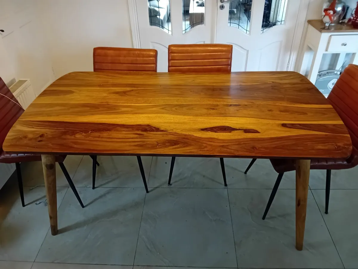 Dining table - Image 2