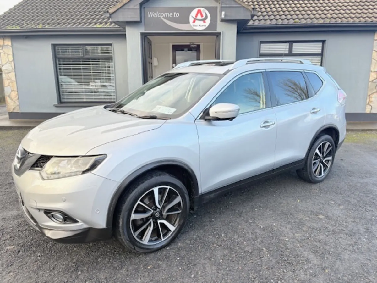 Nissan X-Trail 2014 7 SEATER - Image 1
