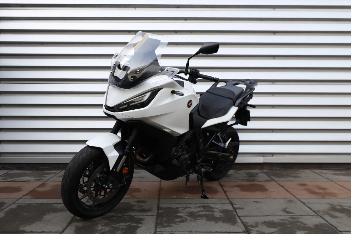 HONDA NT1100 DCT**Ex Demo** - Image 2