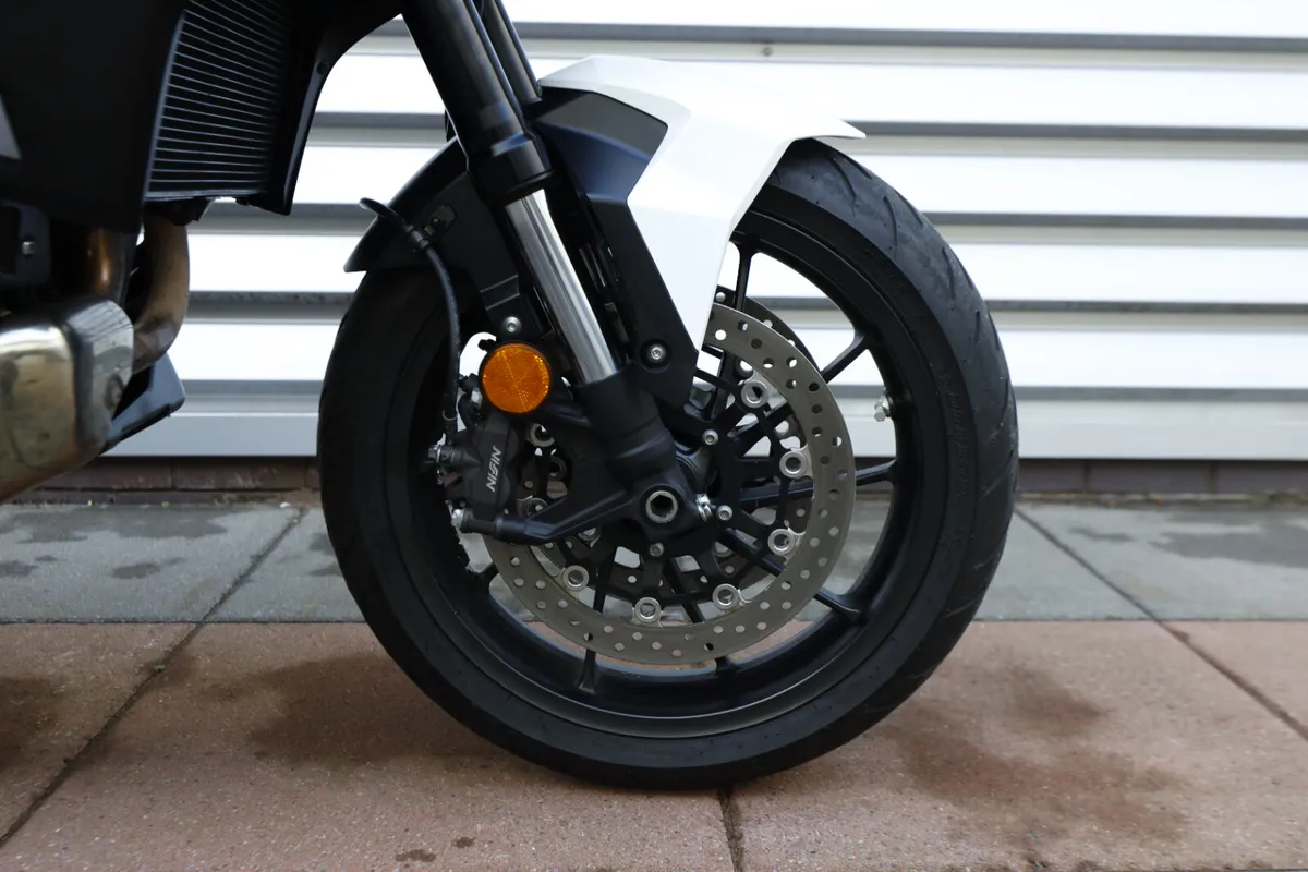 HONDA NT1100 DCT**Ex Demo** - Image 4