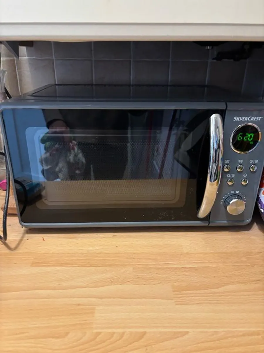 Microwave - Image 4