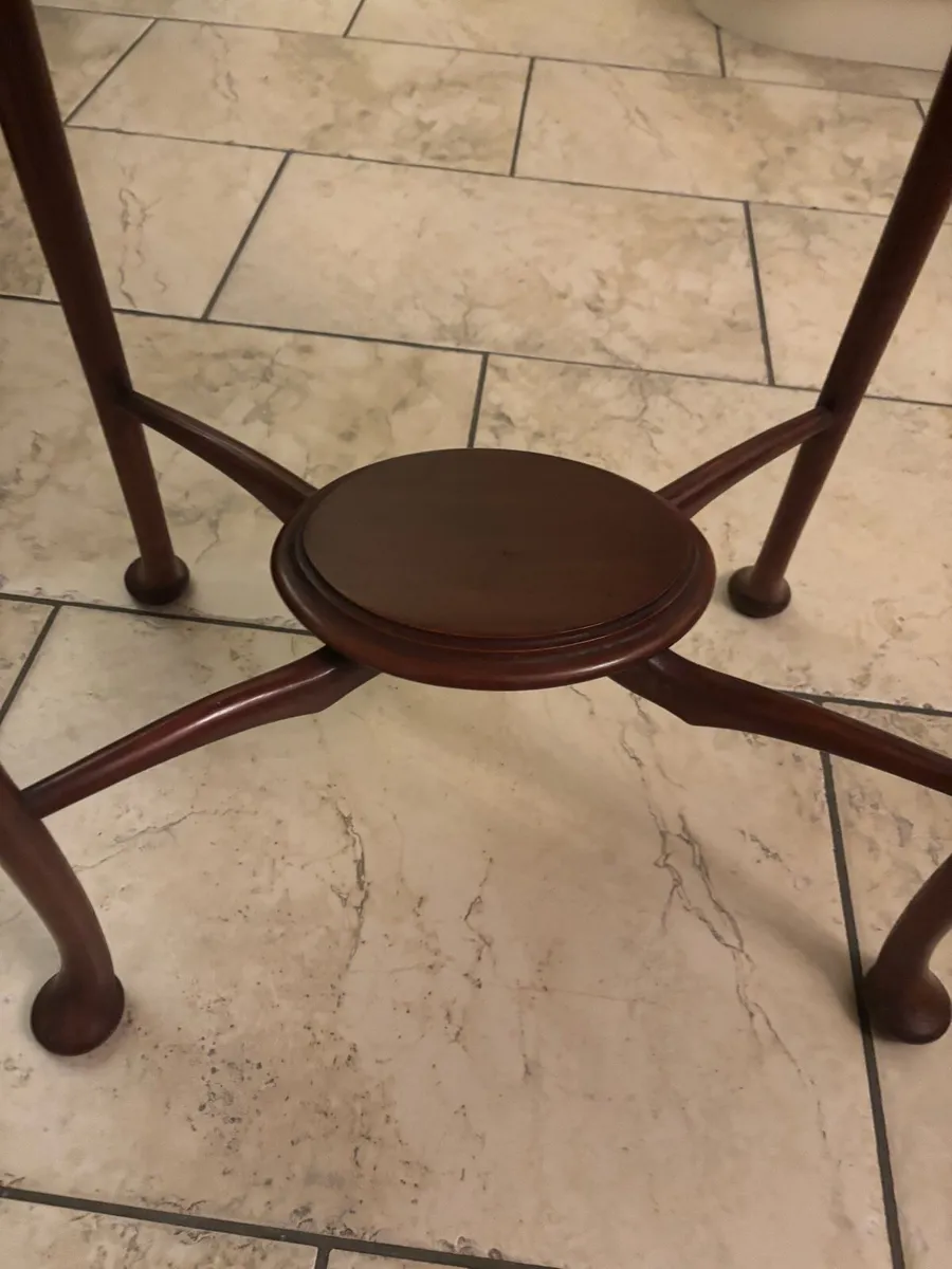 Table ( antique occasional table) - Image 4