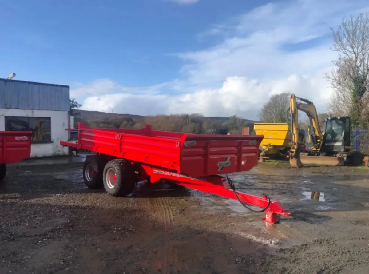 Eurospec 14ftx8ft Trailer on 500 wheels - Image 1