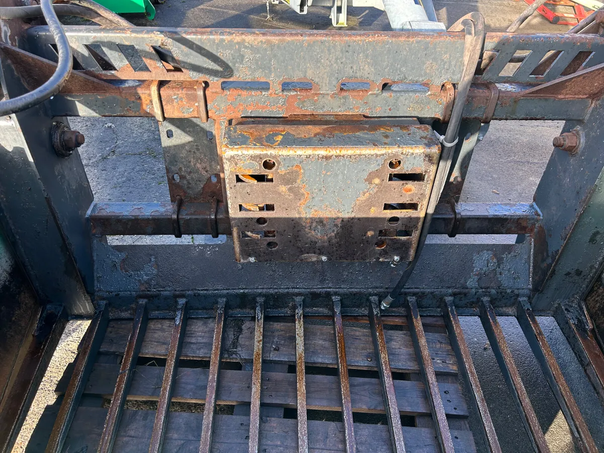 Shear Grab - Image 3