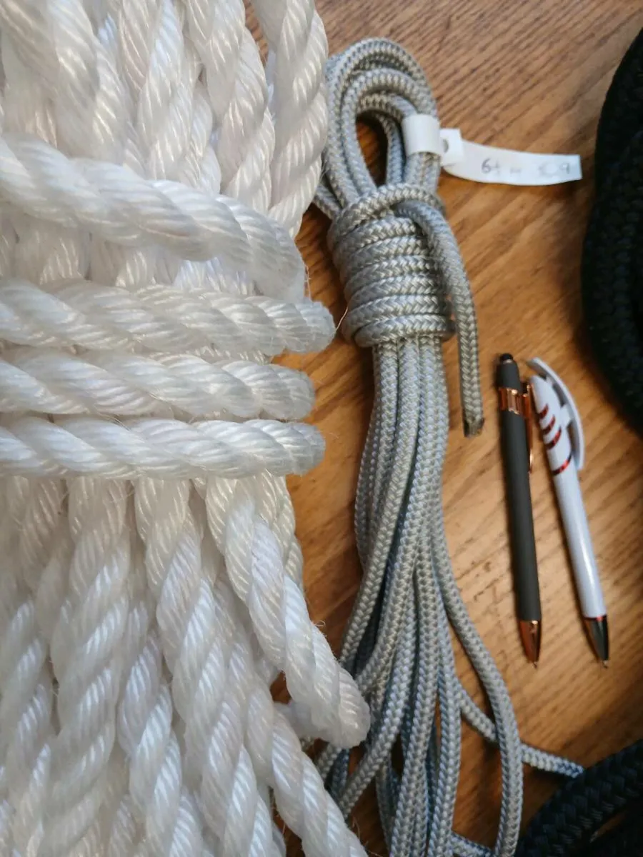 SALE : New Rope job lot, 32.9 m only €30. - Image 2