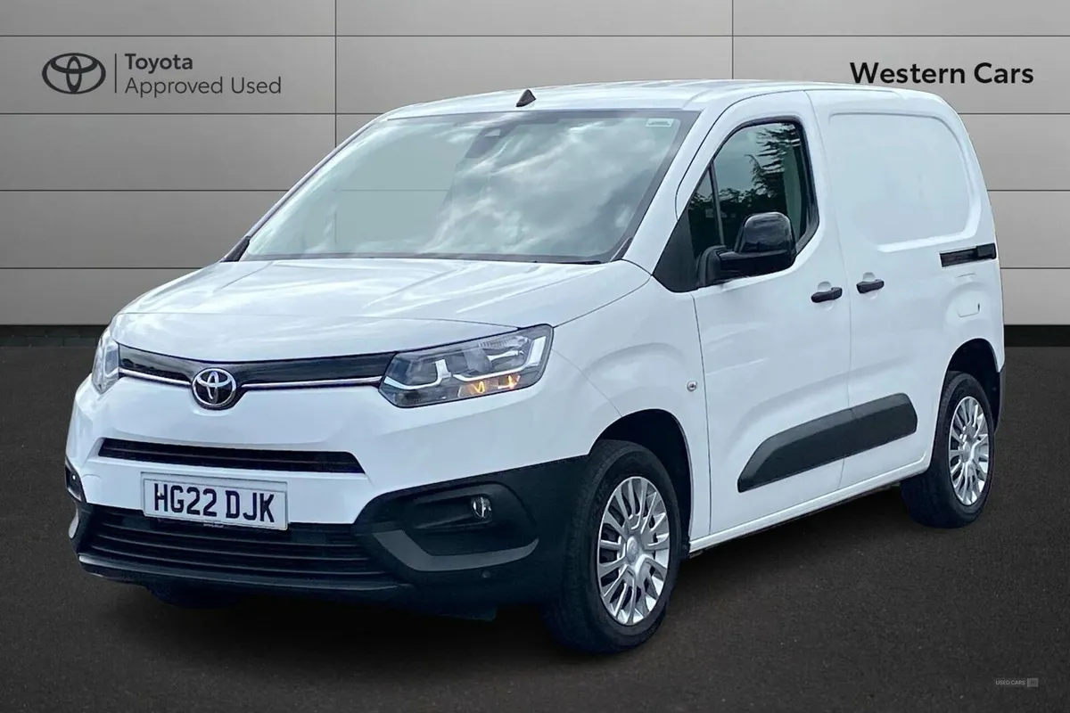 Toyota Proace City 1.5 BlueHDi Icon Short Panel Va - Image 3