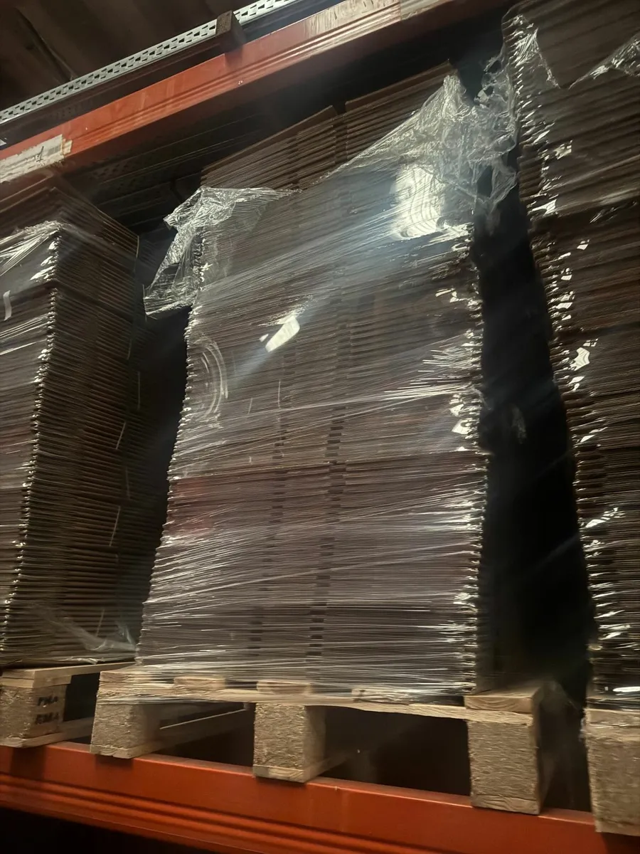 Pallet of 200x brand new packing boxes - Image 3