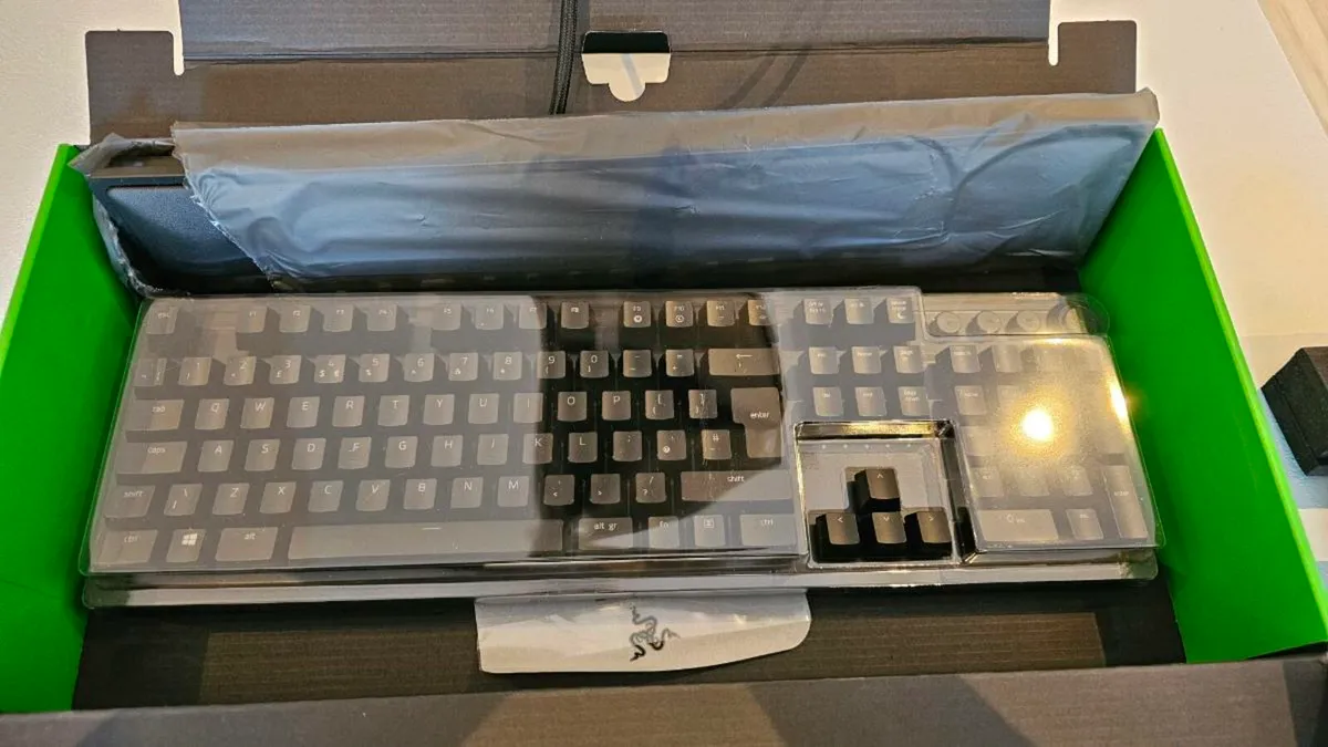 Razer Hunstman Elite Opto-Mechanical Gaming Keyboa - Image 3