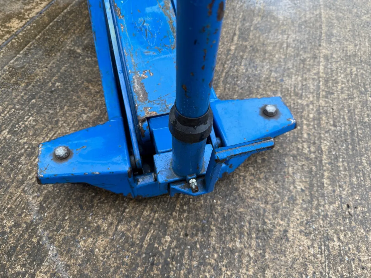 AC high lift jack - Image 3