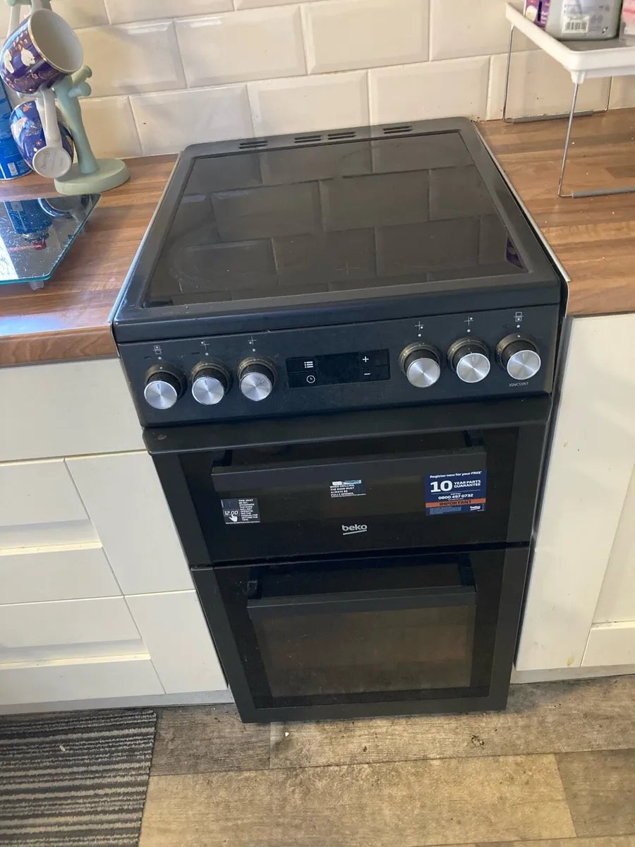 Beko electric oven 50 cm - Image 1