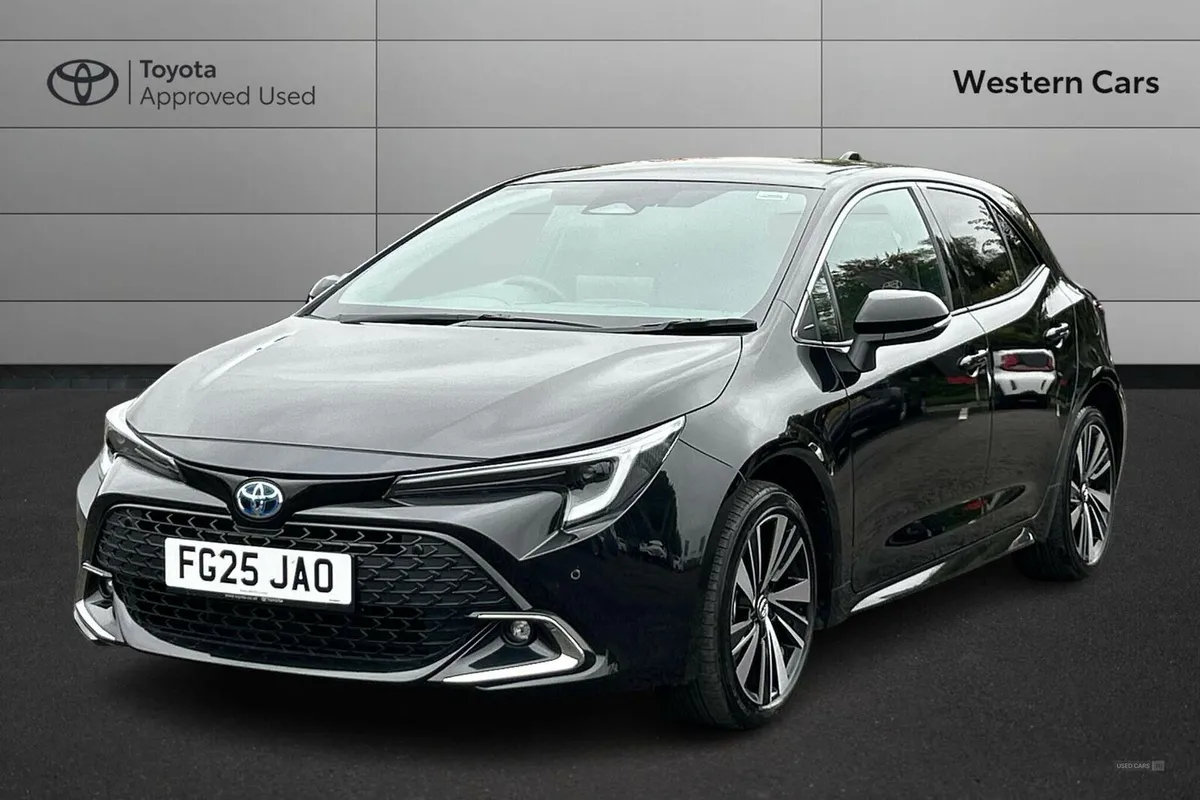 Toyota Corolla 1.8 VVT-h Design CVT Euro 6 (s/s) 5 - Image 3