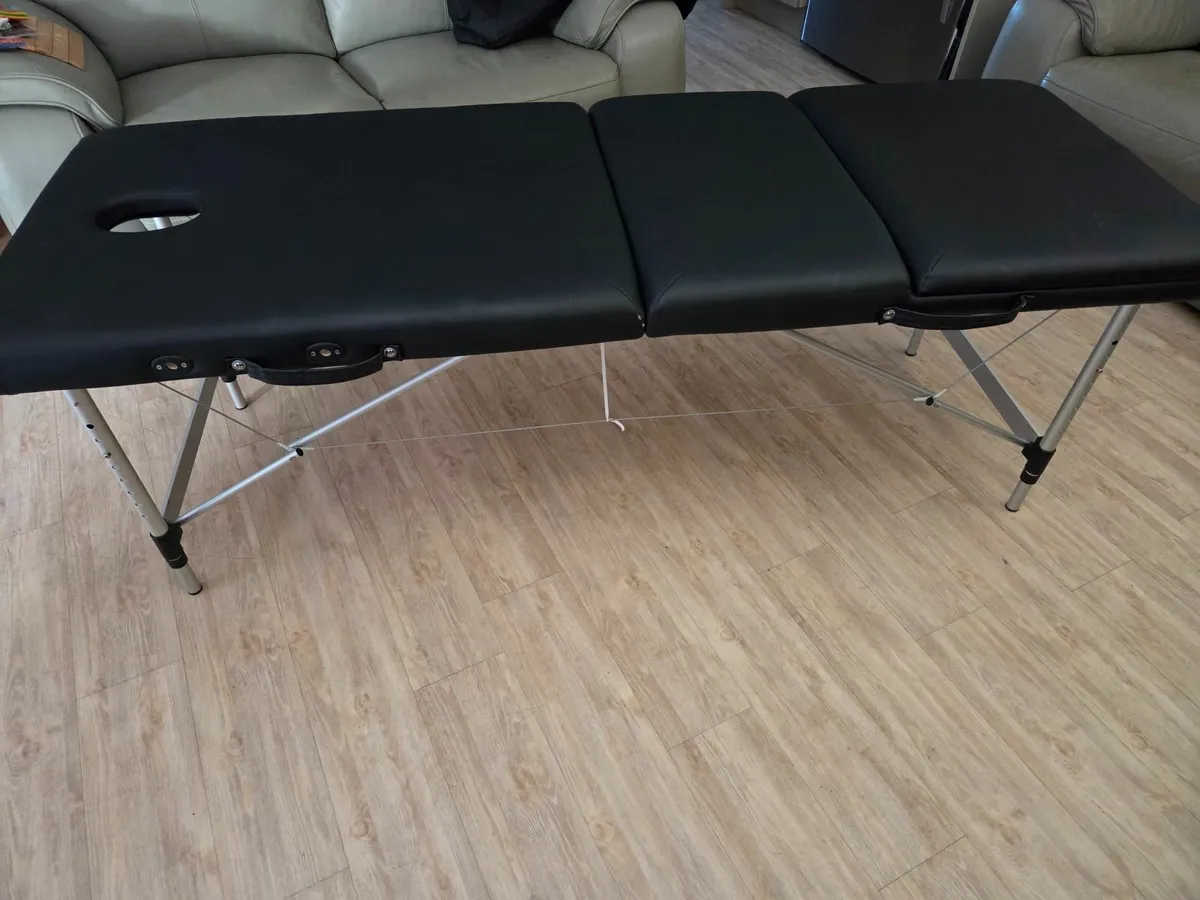 H Root, aluminum frame massage bed - Image 1