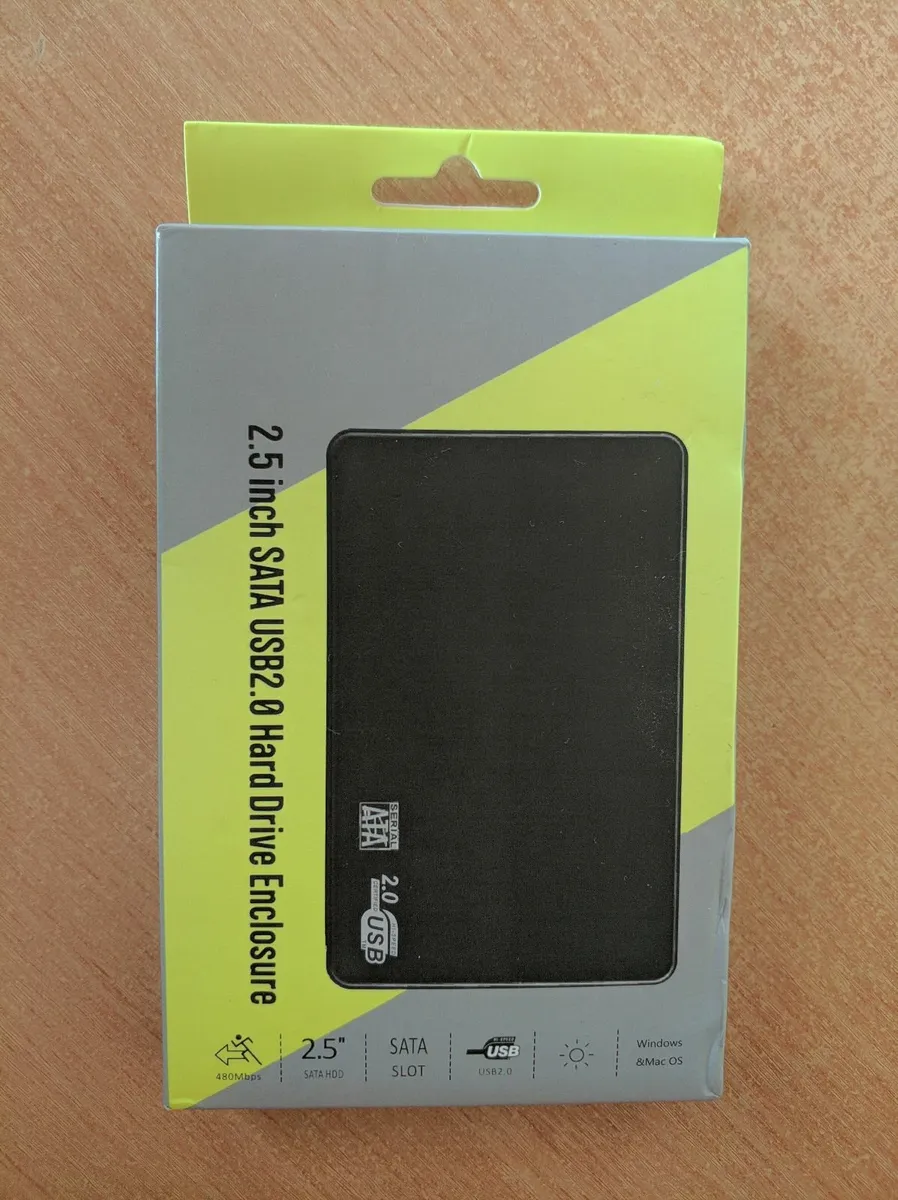 2.5 inch SATA USB 2.0 Hard Drive Enclosure - Image 1