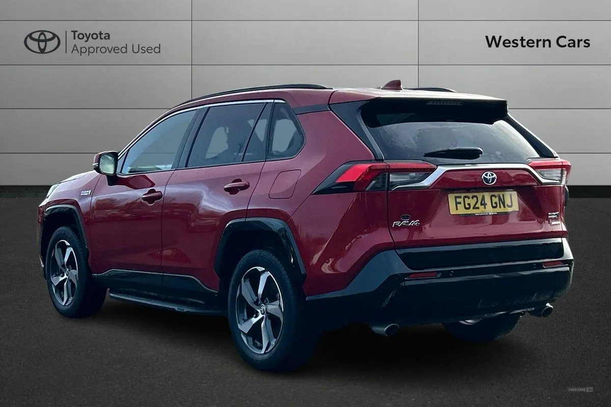 Toyota RAV4 2.5 VVT 18.1kWh Design CVT 4WD Euro 6 - Image 4