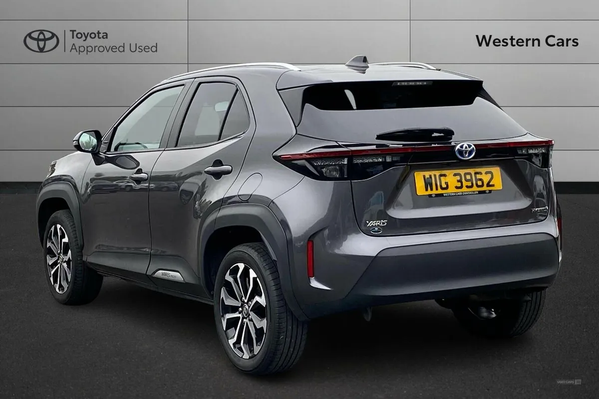 Toyota Yaris Cross 1.5 VVT-h Design E-CVT Euro 6 ( - Image 4