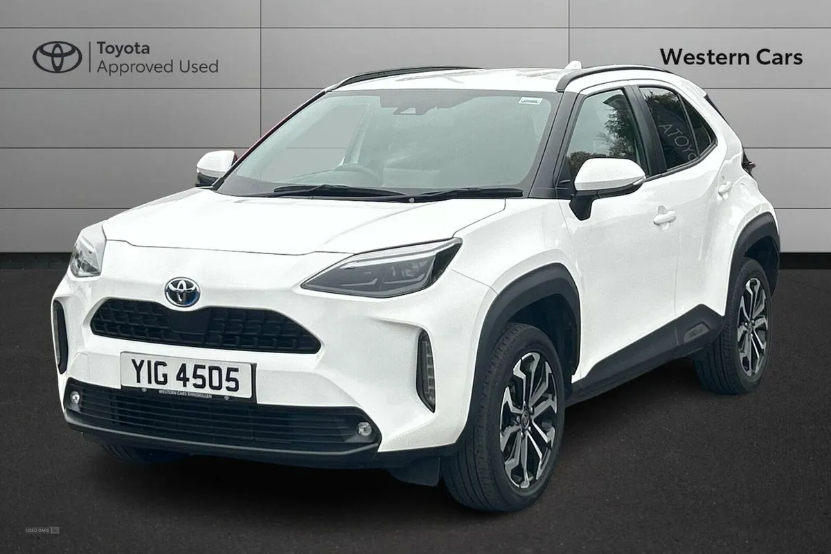 Toyota Yaris Cross 1.5 VVT-h Design SUV 5dr Petrol - Image 3