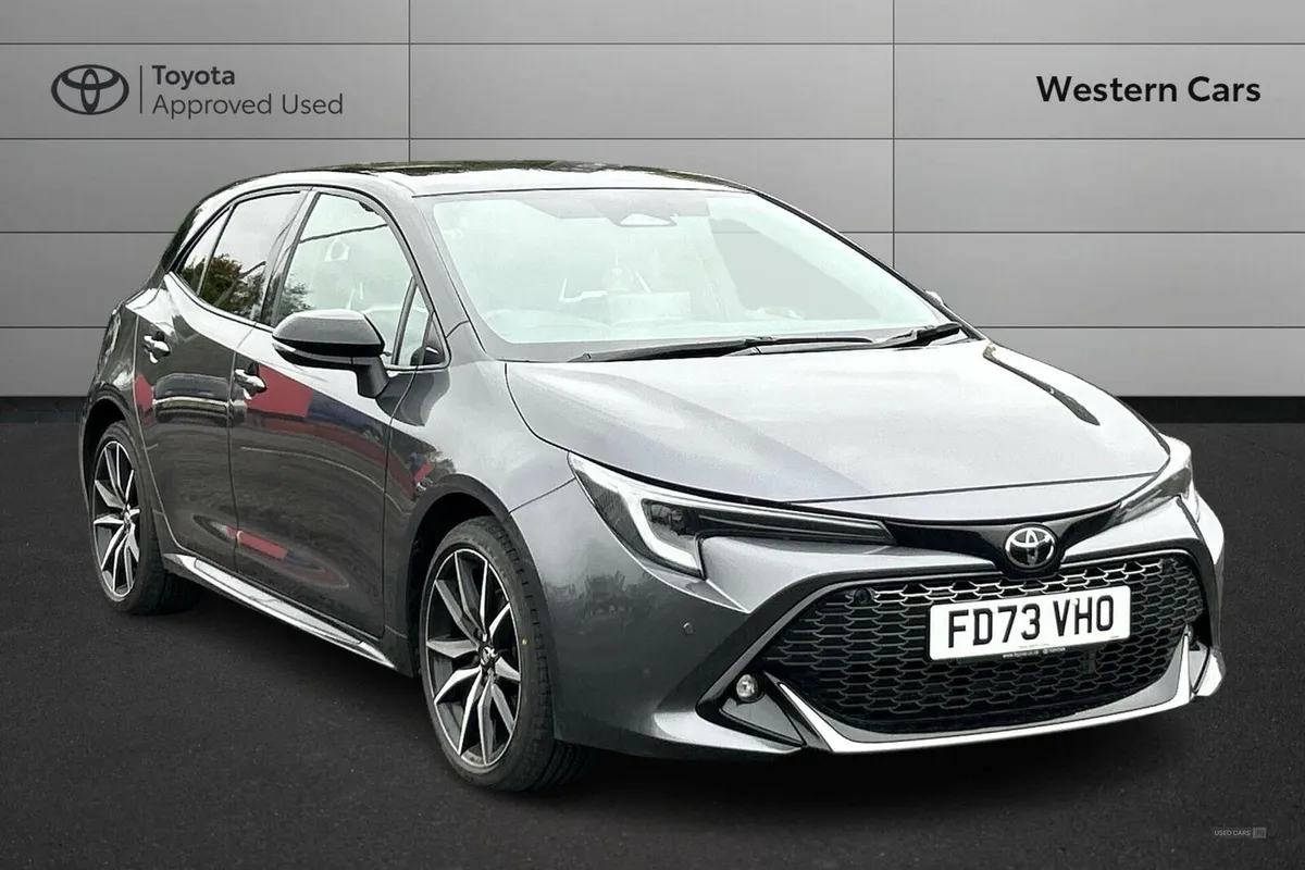 Toyota Corolla 2.0 VVT-h GR SPORT CVT Euro 6 (s/s) - Image 1