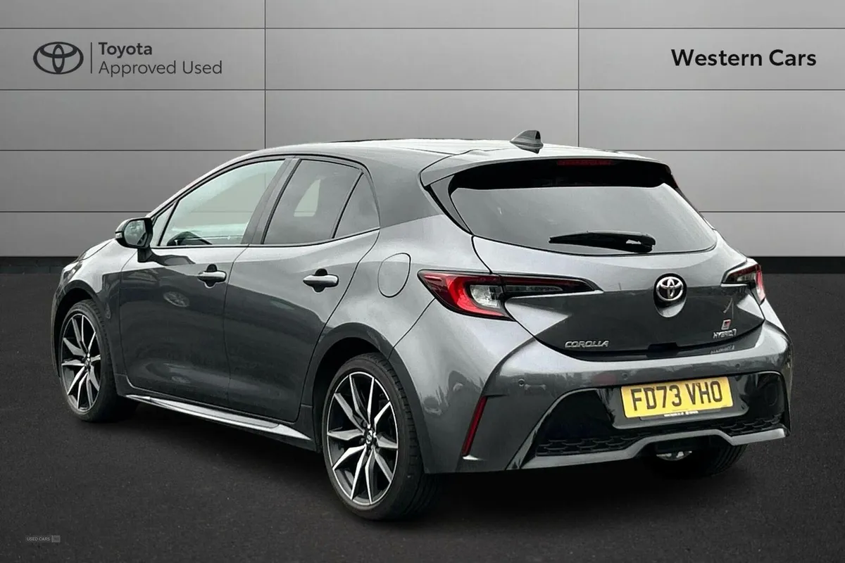 Toyota Corolla 2.0 VVT-h GR SPORT CVT Euro 6 (s/s) - Image 4