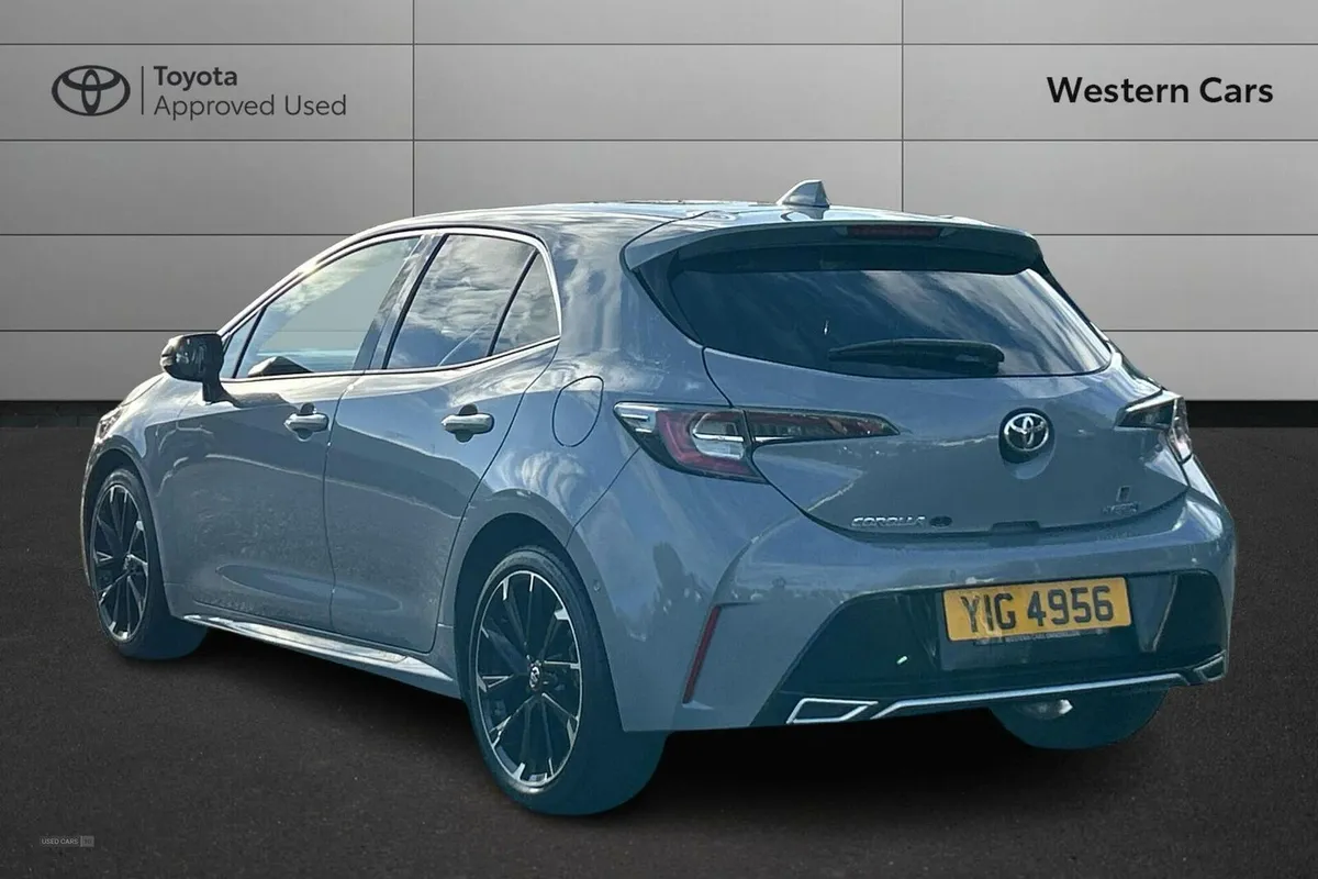Toyota Corolla 1.8 VVT-h GR SPORT CVT Euro 6 (s/s) - Image 4