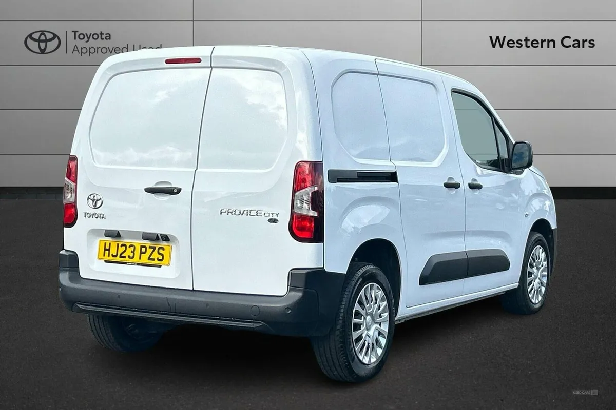 Toyota Proace City 1.5 BlueHDi Icon Short Panel Va - Image 2
