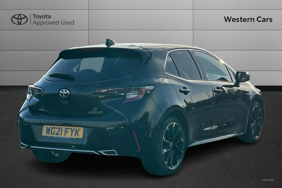 Toyota Corolla 1.8 VVT-h GR SPORT CVT Euro 6 (s/s) - Image 2