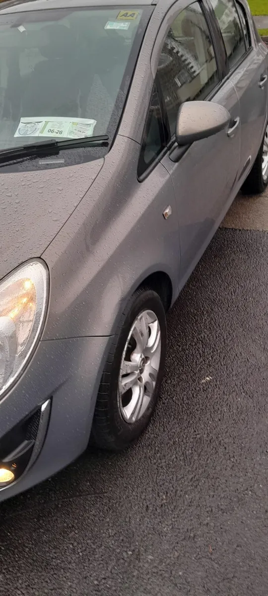 Opel Corsa 2012 - Image 2