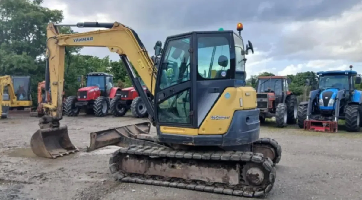 2017 Yanmar ViO 80-1 8 Tonne Digger - Image 2