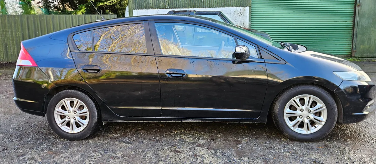 Honda Insight 1.4 i-VTEC Hybrid 2010 160km - Image 2