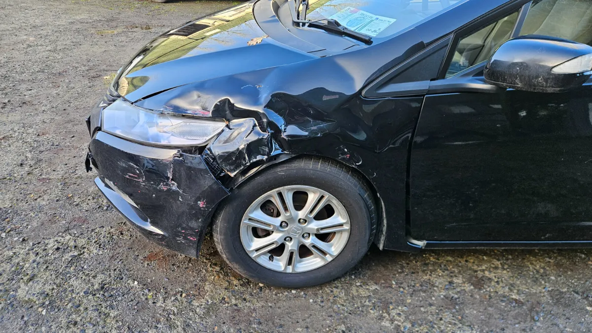 Honda Insight 1.4 i-VTEC Hybrid 2010 160km - Image 4