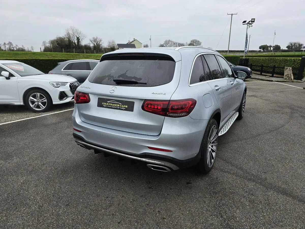 Mercedes-Benz GLC AMG Line Premium - Image 4