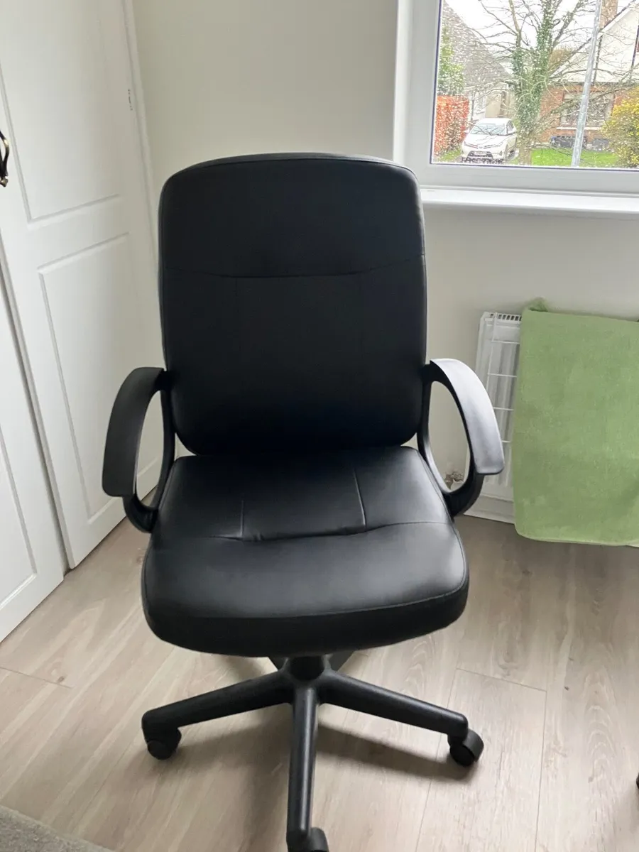 Office chair (new from Jysk