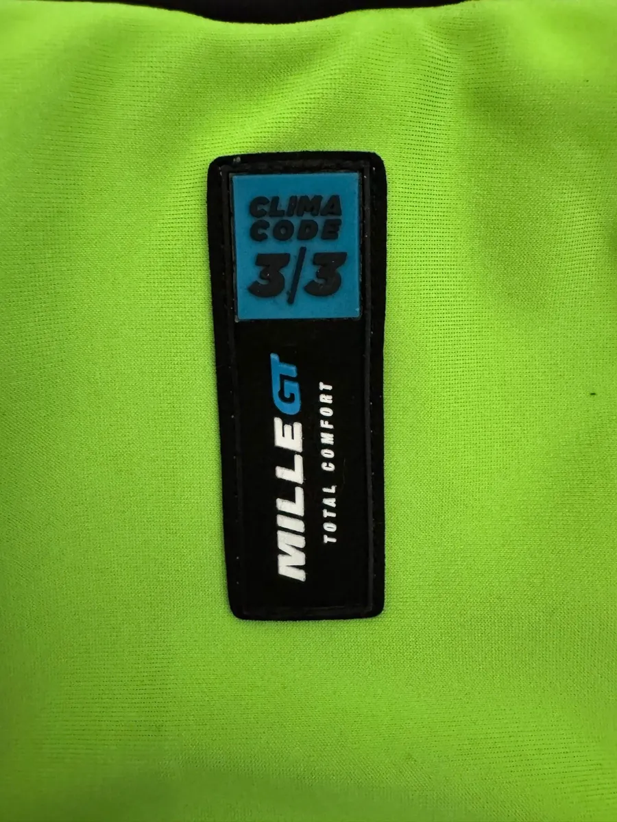 Assos Mille Cycle Jacket. Winter - Image 3