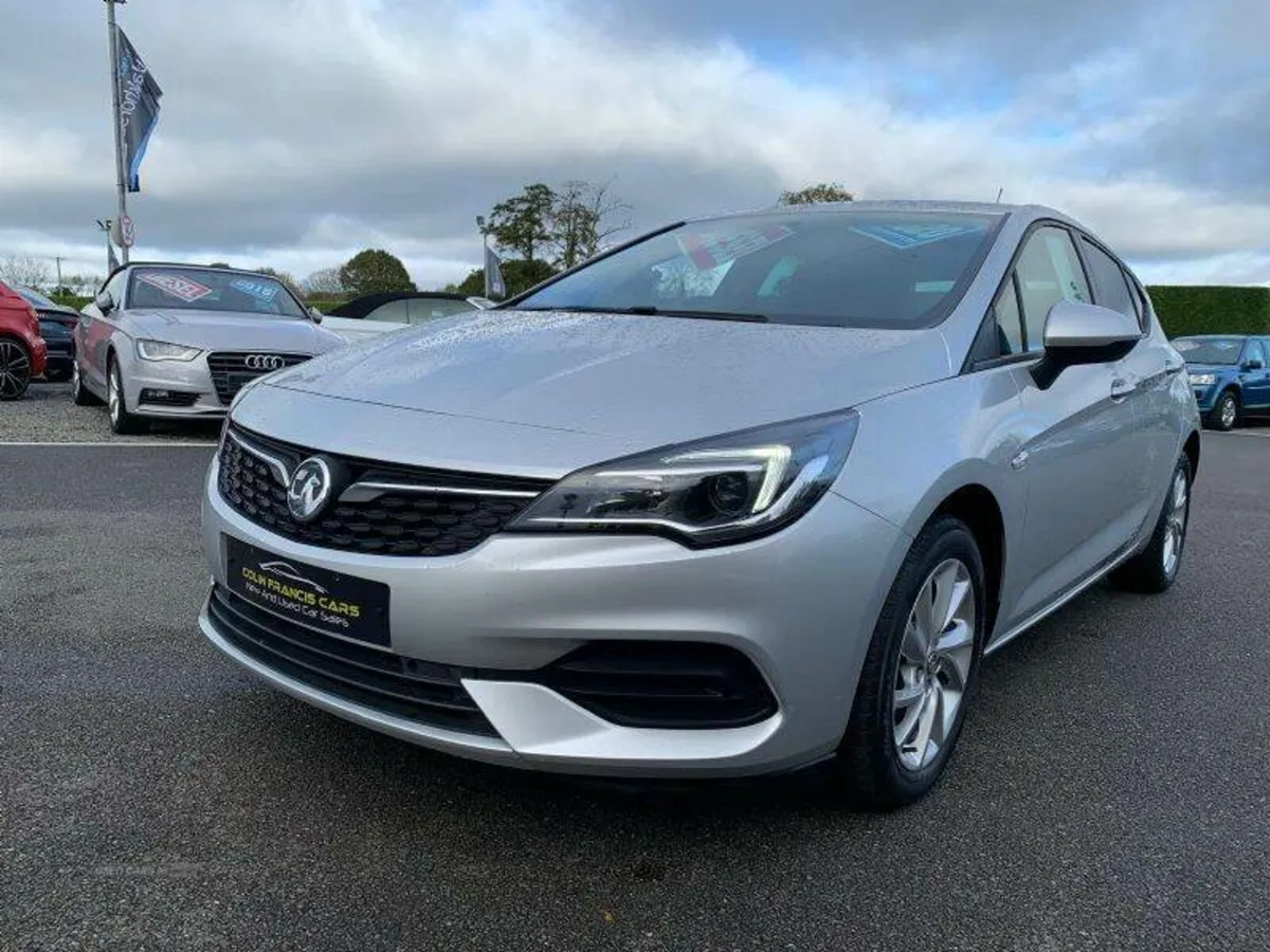 Vauxhall Astra Business Edition Nav - Image 1