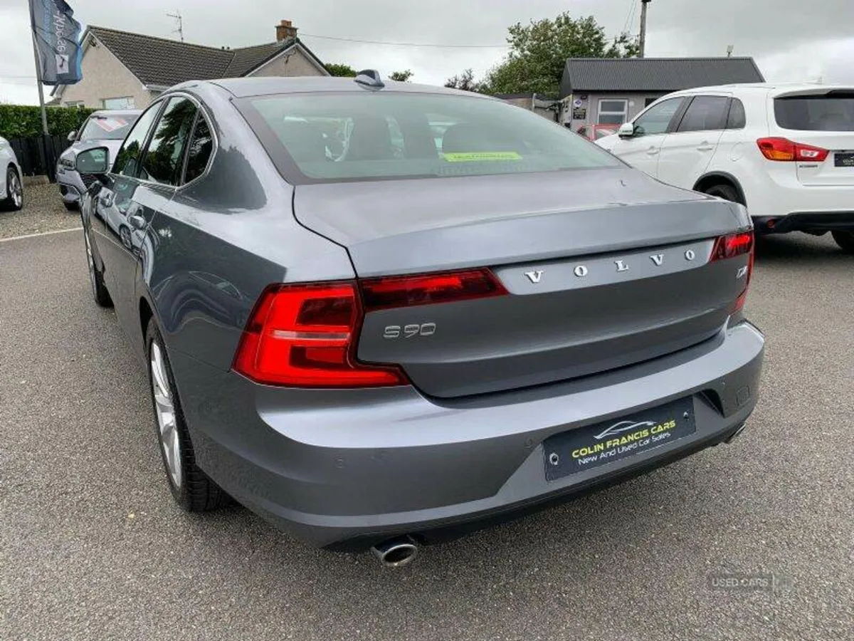 Volvo S90 Momentum Plus - Image 4