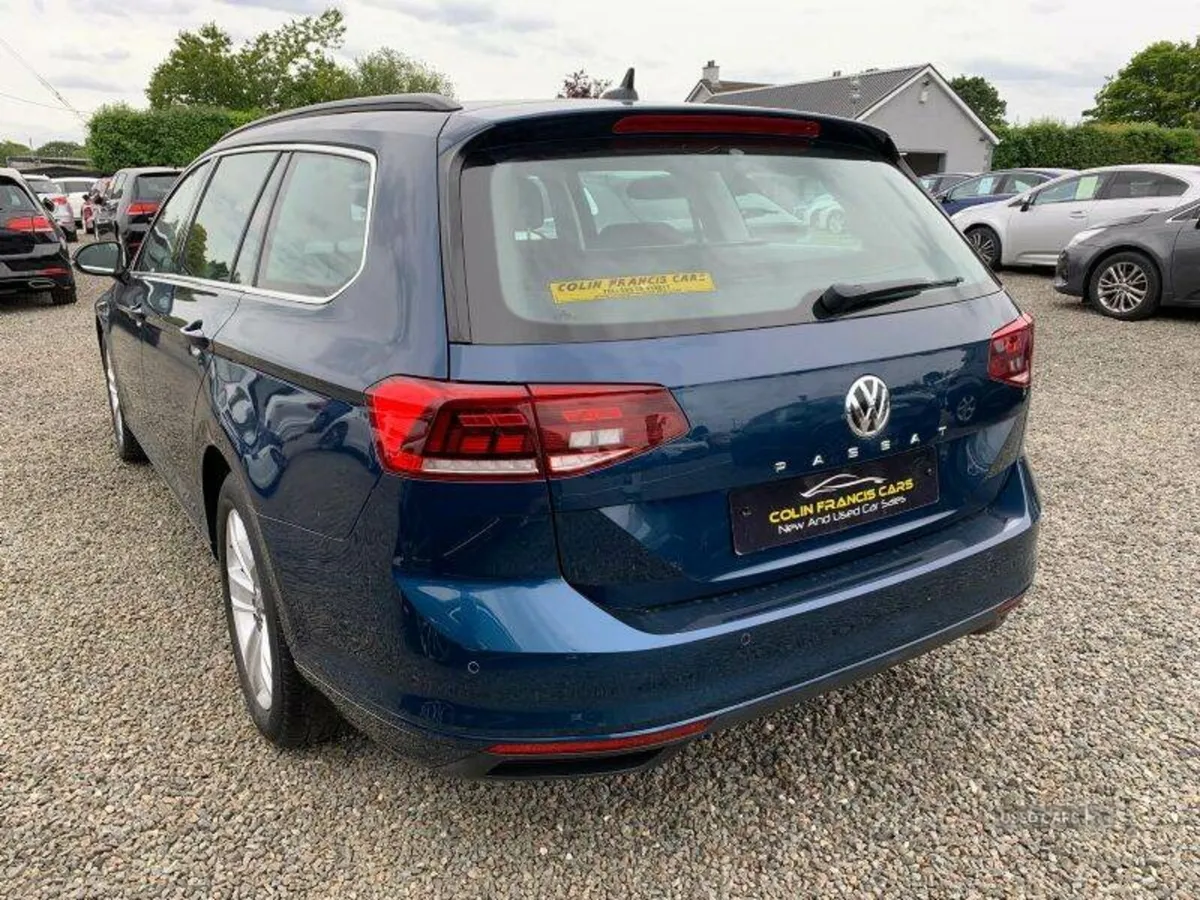 Volkswagen Passat SE Nav - Image 3