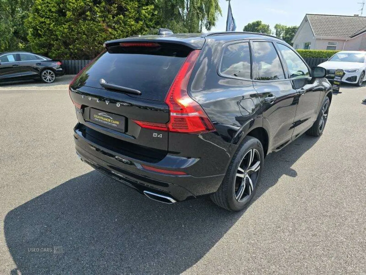 Volvo XC60 R-DESIGN - Image 4
