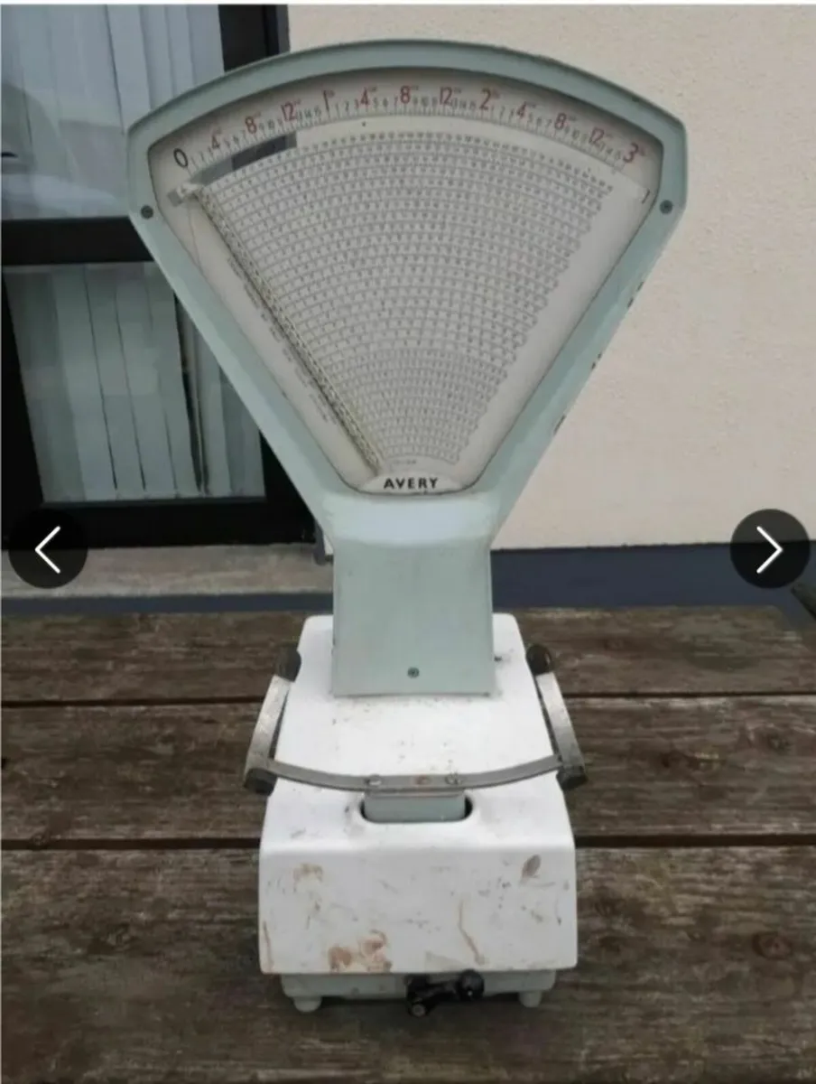 Antique Avery Scale - Image 1