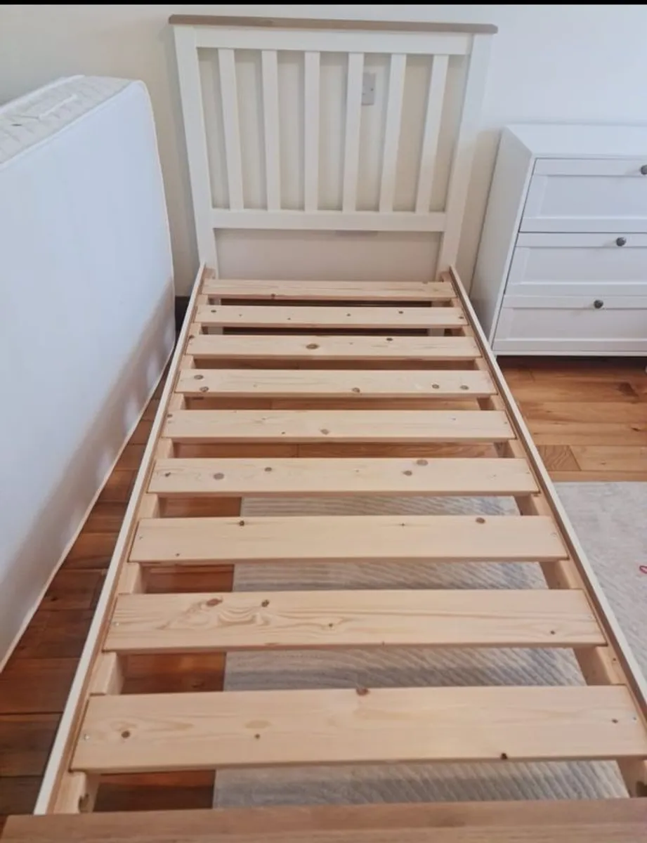 Single Beds with mattresses - Image 3