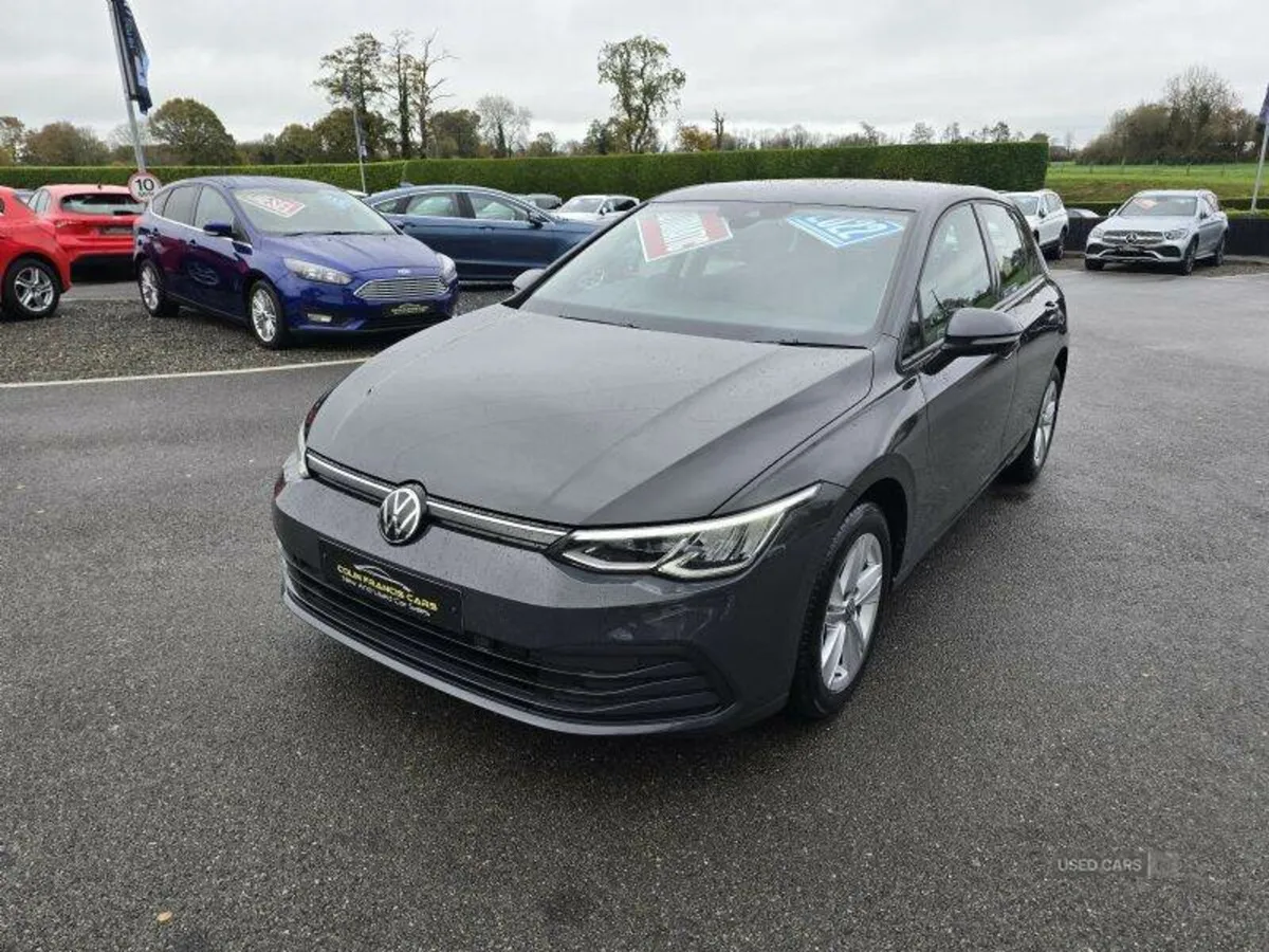 Volkswagen Golf Life - Image 1