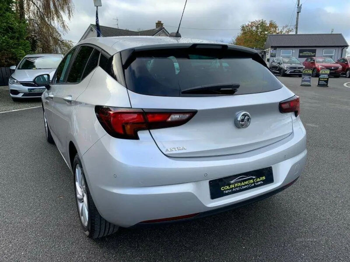 Vauxhall Astra Business Edition Nav - Image 4