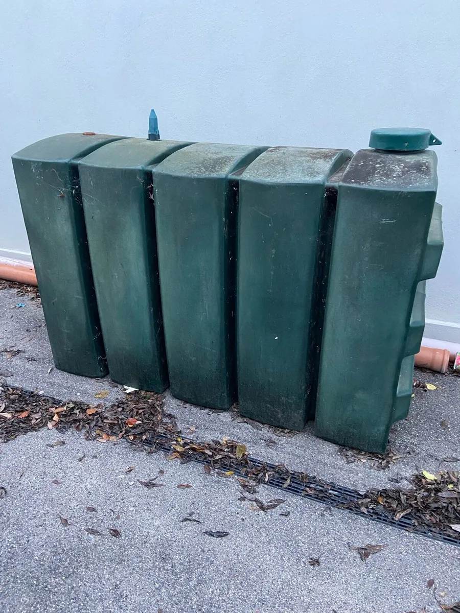 OIL TANK FREE TO TAKE AWAY