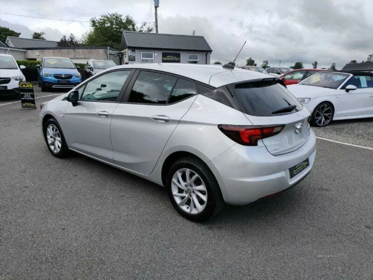 Vauxhall Astra Business Edition Nav - Image 3