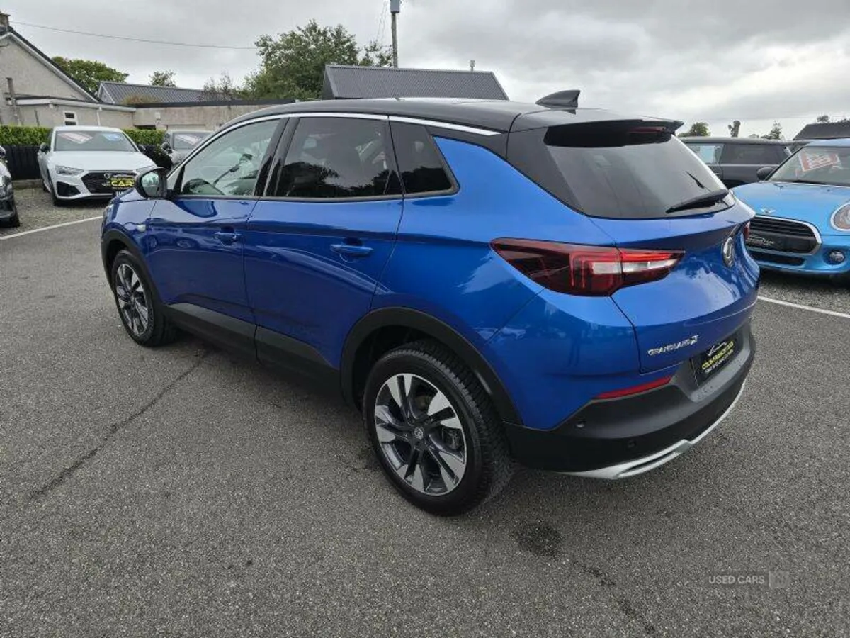 Vauxhall Grandland X SRi Nav - Image 3