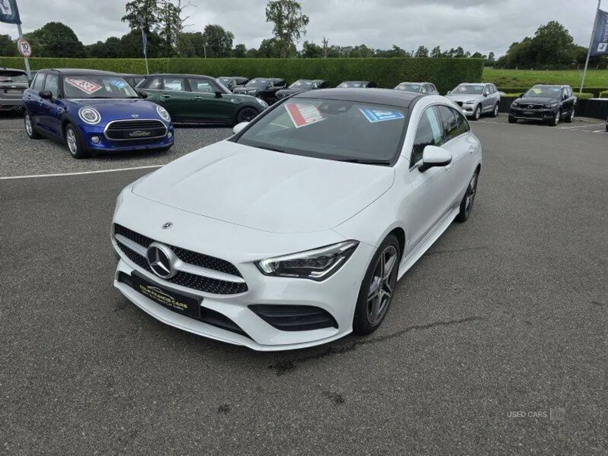 Mercedes-Benz CLA Shooting Brake AMG Line Premium - Image 1