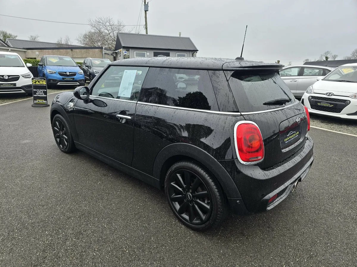 Mini Cooper SD Cooper S - Image 3