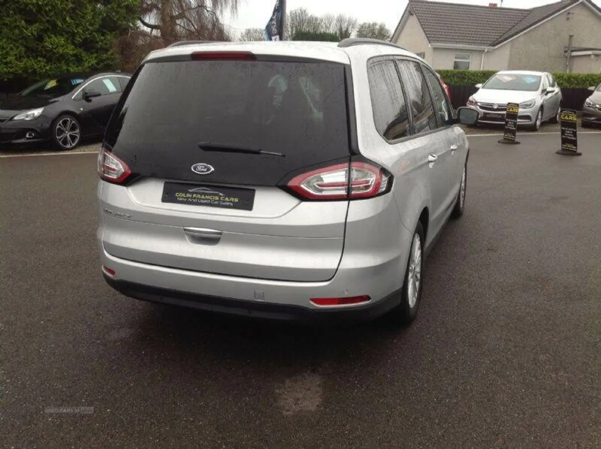 Ford Galaxy Zetec - Image 4