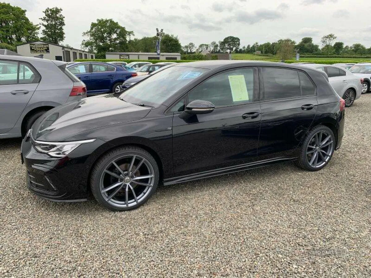 Volkswagen Golf R-Line - Image 2