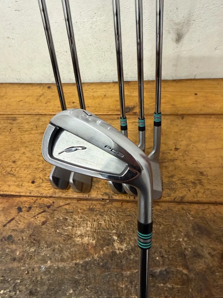 Fourteen Golf PC3 Irons 5-PW RH R flex - Image 1