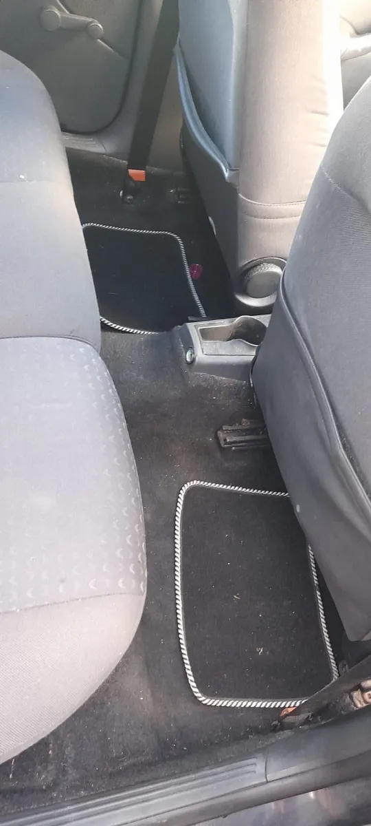 Ford Focus 2004 - Image 3